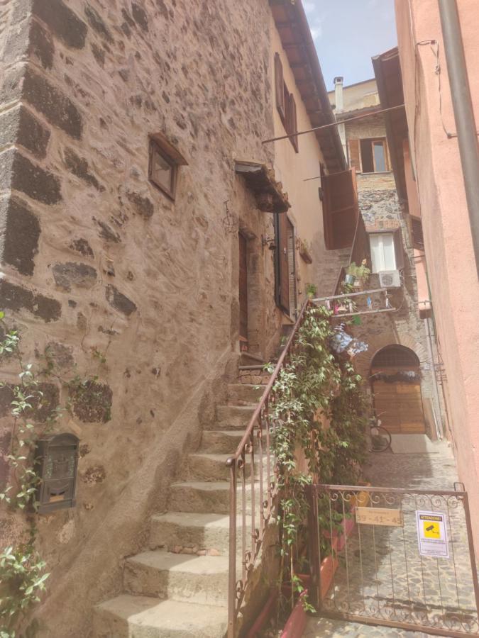 Civico 37 * Trevignano Romano